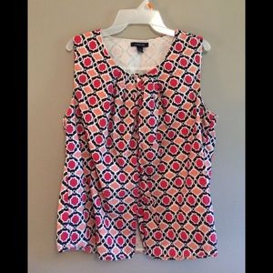 Sleeveless button down